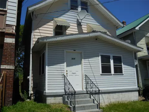 938 E 8 St, Erie, PA 16503