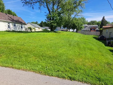 0 E 33rd St, Erie, PA 16504