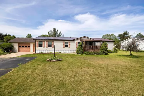 7260 Footmill Rd, Erie, PA 16509