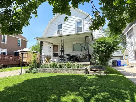 2218 Willow St, Erie, PA 16510