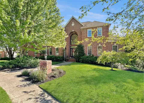 6047 Fossilwood Ct, Erie, PA 16506