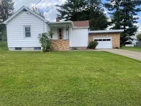137 Ohio St, Corry, PA 16407