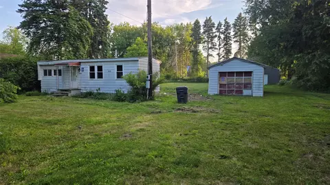 1818 Clifford Dr, Erie, PA 16505