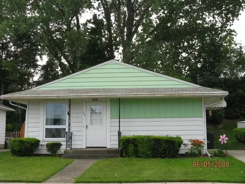 513 E 37th St, Erie, PA 16504