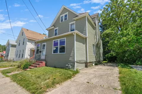 2013 Camphausen Ave, Erie, PA 16510