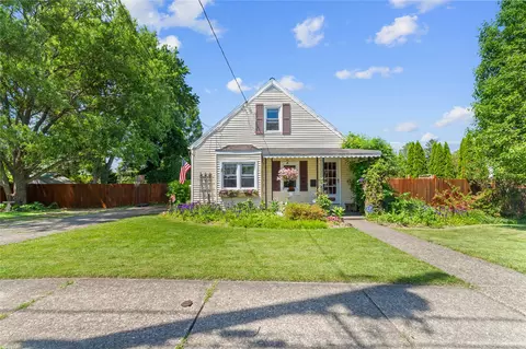 2922 Florence Ave, Erie, PA 16504
