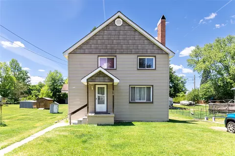 514 Grant St, Saegertown, PA 16433