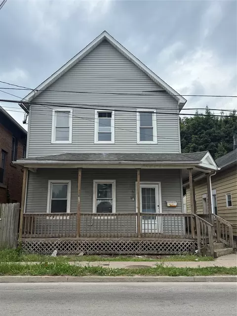427 W 18th St, Erie, PA 16502