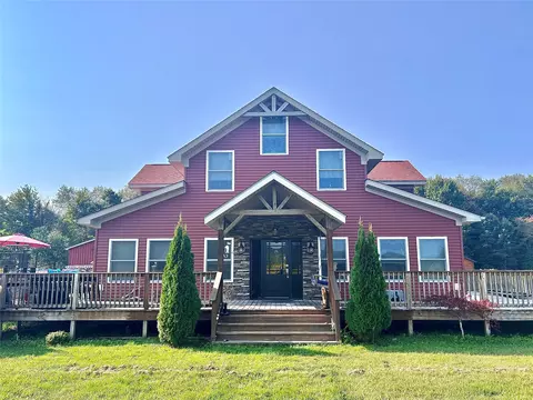 26052 Misty Mdws, Edinboro, PA 16412