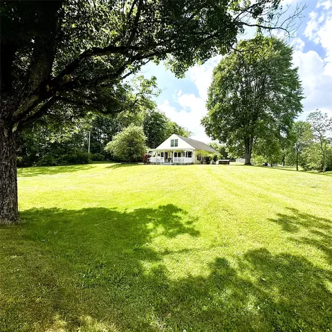 177 Factory St, Cooperstown, PA 16317