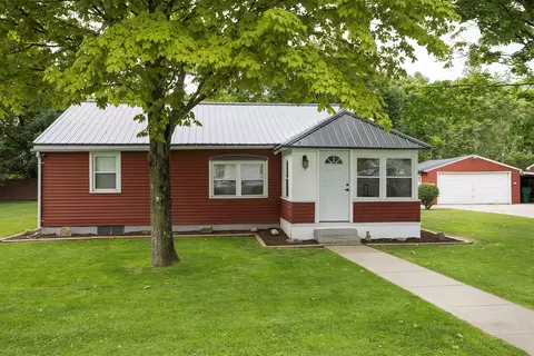 6961 Orchard St, Harborcreek, PA 16421