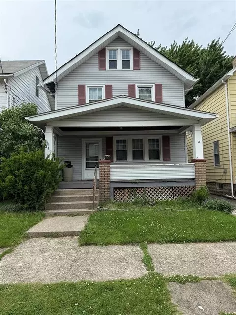 256 E 31st St, Erie, PA 16504