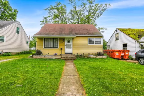 3708 Oakwood St, Erie, PA 16508