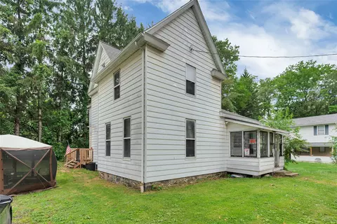 2751-2771 Avonia Rd, Fairview, PA 16415
