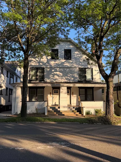 257 W 26th St, Erie, PA 16508