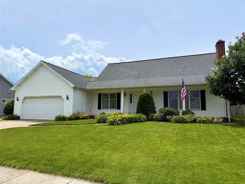 5226 Woodbridge Ct, Erie, PA 16509