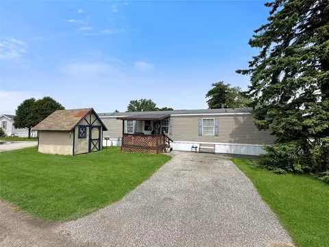 3544 W 26th St, Erie, PA 16506