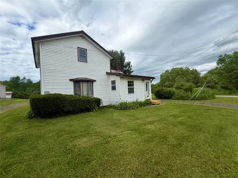 10450 6 N Rte, Albion, PA 16401