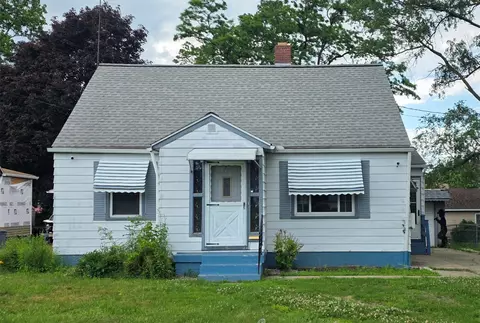 2352 Fairmount Pkwy, Erie, PA 16510