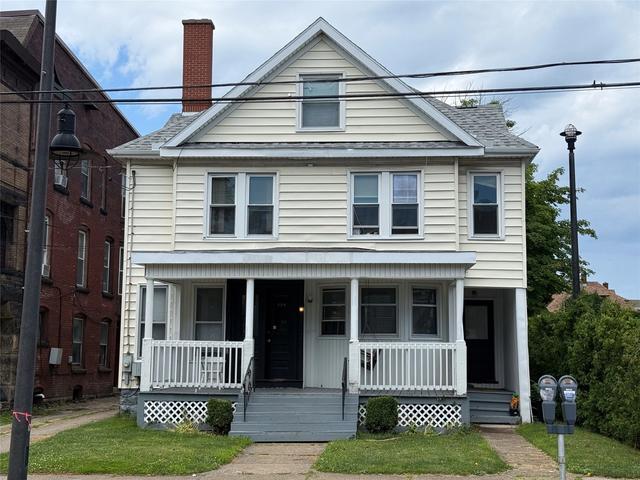 226 W 8th St, Erie, PA 16502