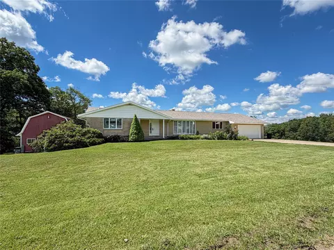 29677 Watson Rd, Cambridge Springs, PA 16403