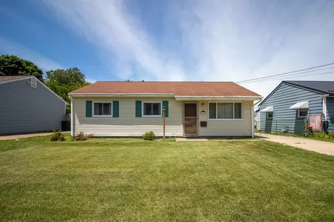 1852 W 23rd St, Erie, PA 16502