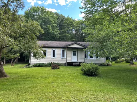 14465 Denny Rd, Meadville, PA 16335