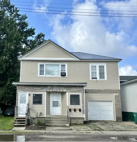2146 Main St, Lake City, PA 16423