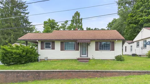 541 Deissler Ct, Meadville, PA 16335
