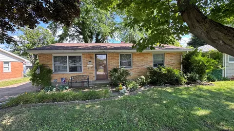 3233 W 23rd St, Erie, PA 16506