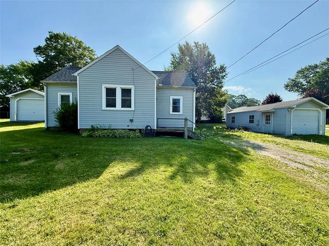 3519 Hampshire Rd, Erie, PA 16506