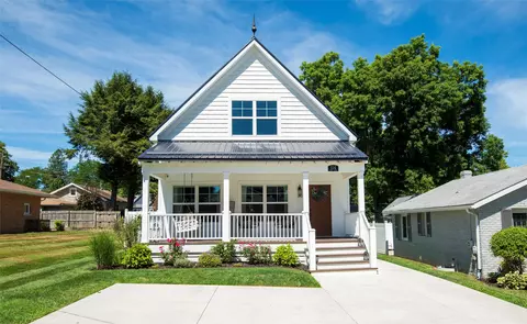 114 Maple St, Edinboro, PA 16412