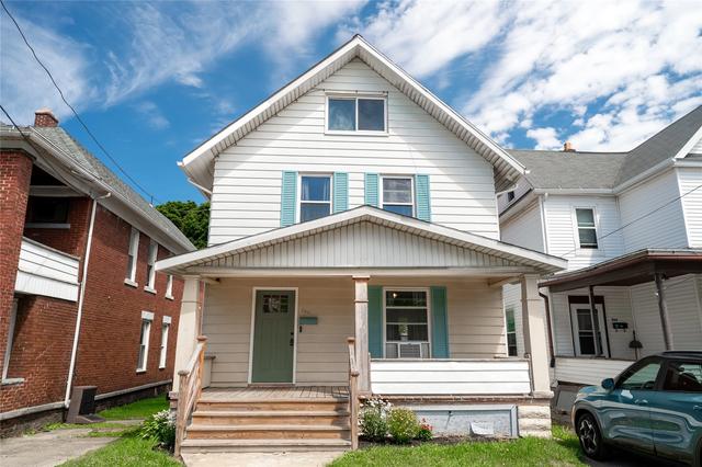 740 E 26th St, Erie, PA 16504