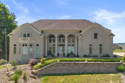 11805 Morningshore Dr, Conneaut Lake, PA 16316