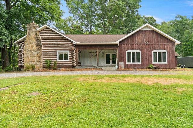 23635 Sawmill Rd, Meadville, PA 16335