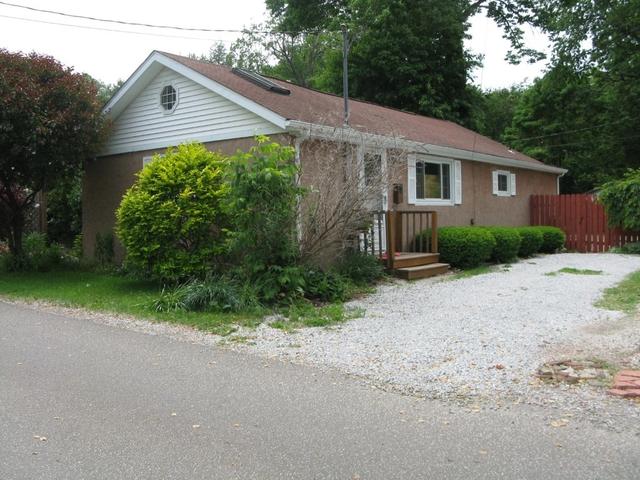 130 Kelso Dr, Erie, PA 16505