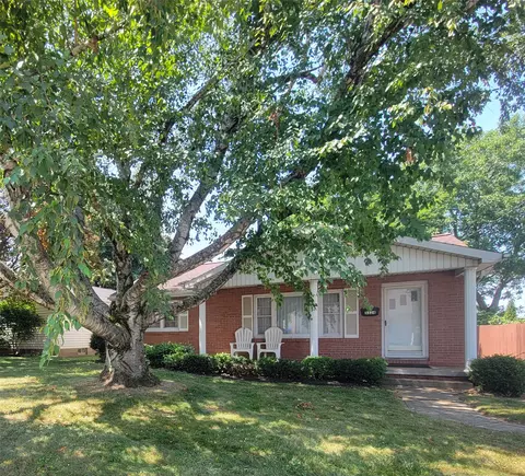 3324 Pacific Ave, Erie, PA 16506