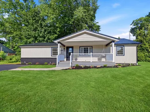 11178 Foreman St, Conneaut Lake, PA 16316