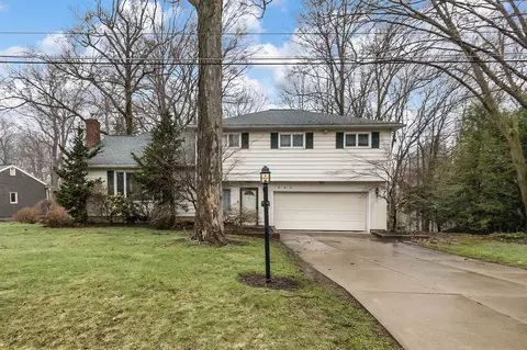 242 W Grandview Blvd, Erie, PA 16508