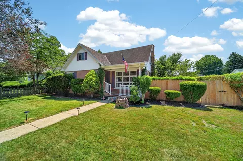 1167 W Gore Rd, Erie, PA 16509