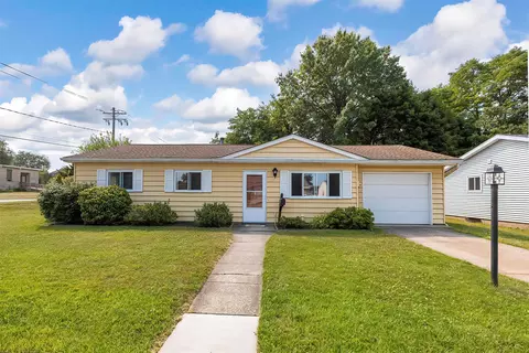555 E 37th St, Erie, PA 16504