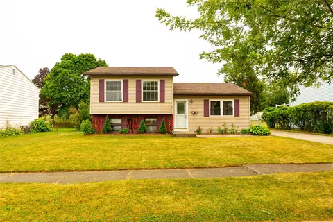 1411 E 33rd St, Erie, PA 16504