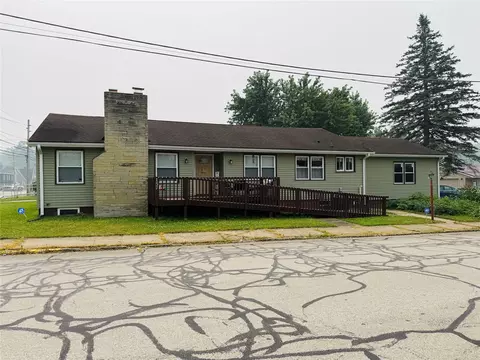 157 2nd St, Cochranton, PA 16314
