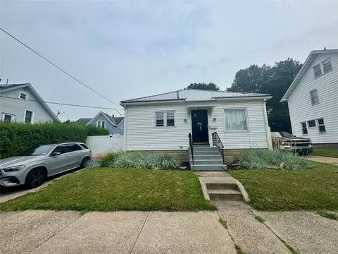 341 W 29th St, Erie, PA 16508