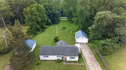 8543 Skinner Rd, Mckean, PA 16426