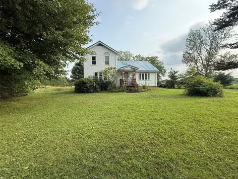 4369 State Highway 198 Hwy, Conneautville, PA 16406
