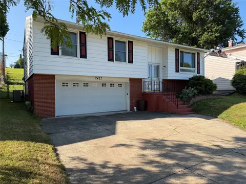 2427 E 44th St, Erie, PA 16510