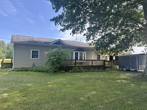 20260 Greytown Hills Rd, Cambridge Springs, PA 16403