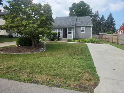 1036 Northgate Dr, Erie, PA 16505