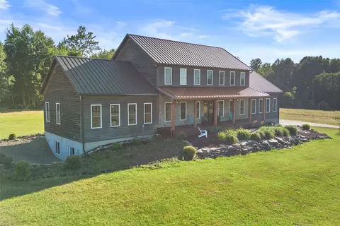 20805 Ryan Rd, Meadville, PA 16335